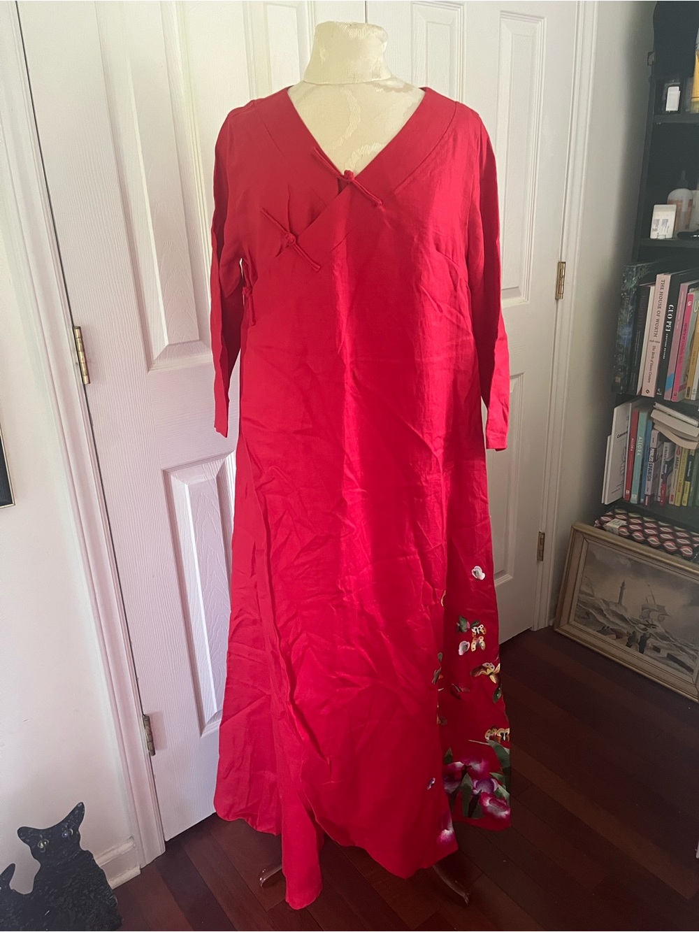 Chinese Traditional Dress Red Linen Embroidered US Women’s Size M-L NWT